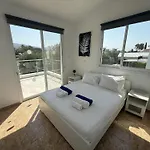 Coralia Gardens 1km From Coral Bay