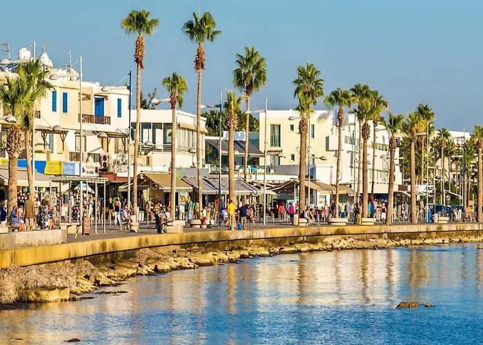 Coralia Gardens 1km From ヴィラ コーラル・ベイ