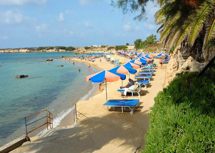 Coralia Gardens 1km From コーラル・ベイ