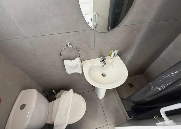 Coralia Gardens 1km From ヴィラ